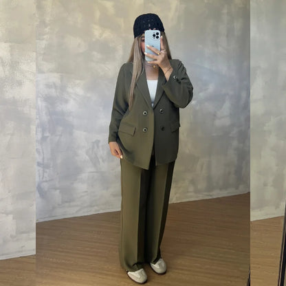 Costume Femme souliera
